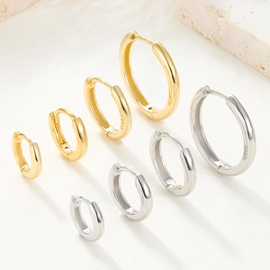 Polished S925 sterling silver hoop earrings in gold and silver colors with various sizes