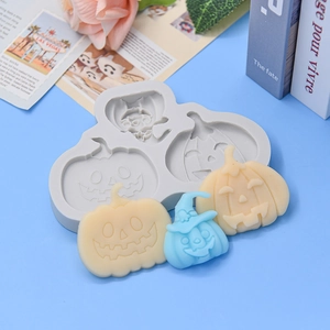 Stampo in silicone a tre cavità a zucca per dolci di Halloween e candele fai-da-te