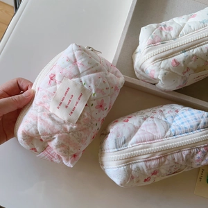 Trousses à maquillage matelassées en coton à motifs floraux de style français avec zip