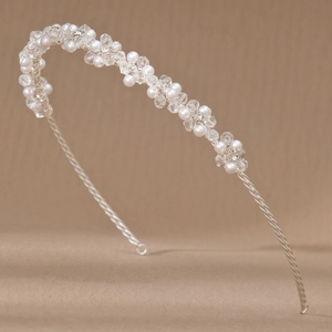 Elegant silver headband with handcrafted white pearls and sparkling crystal beads decoration