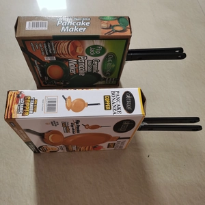 Dettaglio delle scatole per pancake maker antiaderenti in ceramica e rame con specifiche