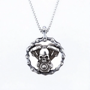 Vintage silver biker engine skull necklace in durable stainless steel for men