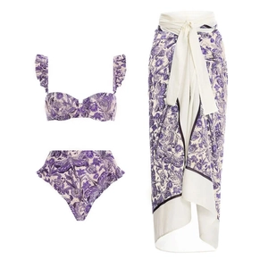 Ensemble bikini 3 pièces à fleurs avec culotte à volants et jupe portefeuille assortie