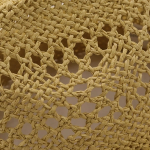 Herren Sommer Strohhut Jazz-Stil mit luftigem Hohlgeflecht und Gürtel-Detail
