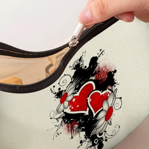 Portable canvas cosmetic bag with heart and daisy floral print and metal zipper