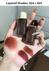 Detailed swatches of velvet matte lip glaze in shades 824 and 829 on palm skin