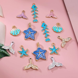 10 Meeres-Themen-Anhänger aus Legierung mit Emaille-Fischschwänzen und Seesternen für DIY-Schmuck