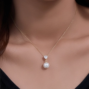 Minimalist S925 silver heart zircon and pearl necklace elegant gold choker for women