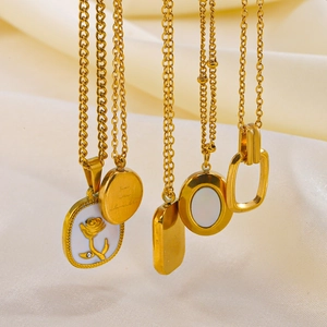 Golden square geometric pendant necklace set with rose patterns on cream silk background