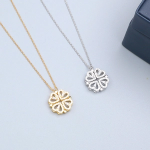 Titanium steel clover necklace with crystal heart pendants in gold and silver finish