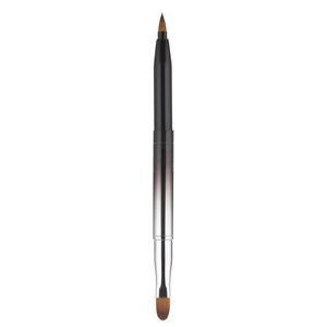 Details des einziehbaren Doppel-Make-up-Pinsels mit Synthetikborsten und Metall-Farbverlauf