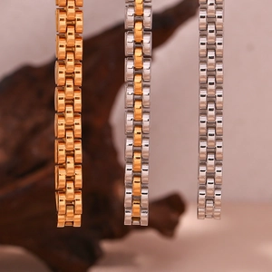 Detailed comparison of 6mm watch-band style choker necklaces in gold, silver, and two-tone finishes