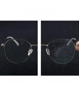 Detailed comparison of anti-smudge eyeglass lens cleaning effect on round metal frames