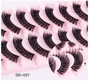 Detailed macro view of DD-037 black voluminous false eyelashes with Russian curl effect