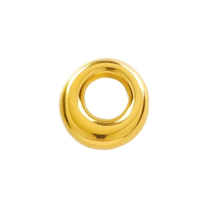 Detailed view of oval gold 304 stainless steel pendant for jewelry DIY projects