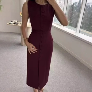 Sleeveless burgundy crew neck midi dress with single-breasted buttons and matching waist belt