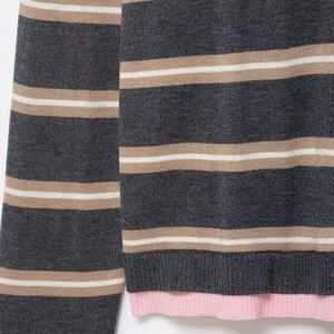 Top polo in maglia a righe da donna con blocchi di colore e bordo a coste rosa