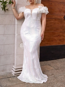 Elegant white sequin mermaid evening dress with off-shoulder ruffles and mesh splicing