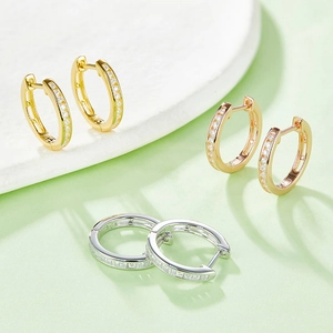 Elegant S925 sterling silver hoop earrings with cubic zirconia in gold, rose gold and silver