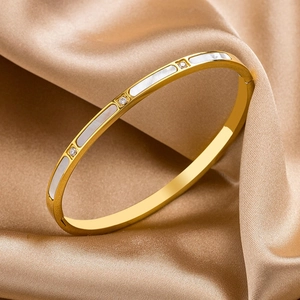 Bangle Armband Titanium Staal Kunstparelmoer Ingelegde Zirkoon Elegante Luxe Sieraden Voor Dames Minimalistisch Ontwerp