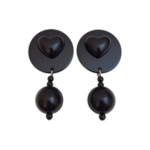 Luxurious black acrylic beaded heart stud earrings and necklace set on white background