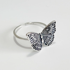 Vintage S925 sterling silver butterfly open ring with detailed oxidation and textures