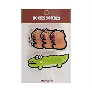 Cute Capybara and crocodile hair clip set on display card for girls hair styling