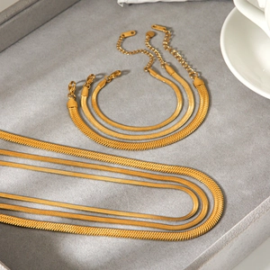 6-piece 18k gold plated stainless steel flat snake chain necklace and bracelet jewelry set