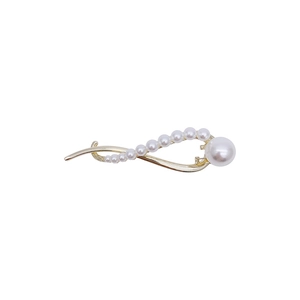 Elegant gold pearl hair clip with 8-shape wave design and large pearl accents