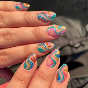 Glitter Colorful Snake Wave Pattern Press On Nails Almond Shape Shiny Sequins Reusable False Nails For Women Daily Decoration