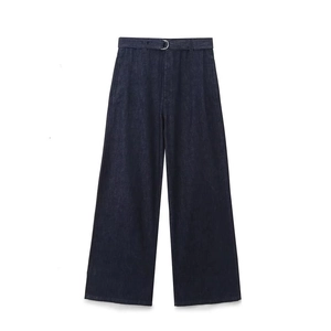 Jean en denim bleu foncé à taille haute et jambes larges avec ceinture assortie