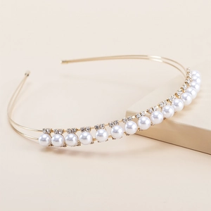 Elegant double-layered gold hairband with white pearls and sparkling rhinestones