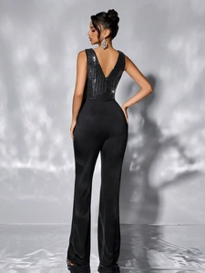 Combinaison noire à paillettes élégante pour femme avec col en V et dos nu coupe ajustée