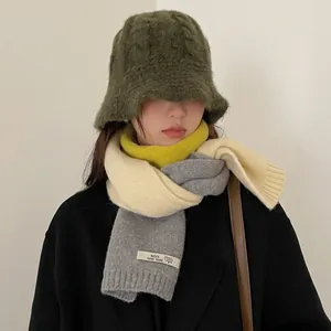 Écharpe en Tricot à Blocs de Couleur Hiver Doux Chaud Polyester Cache-Col Contrasté pour Femmes Hommes Étudiants Extérieur