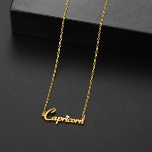 Collier minimaliste en acier inoxydable doré avec pendentif lettre Capricorne