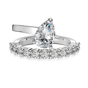 Luxurious S925 sterling silver bridal ring set with pear-cut zircon and pave band