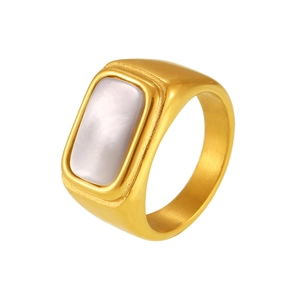 Elegante anello in acciaio inossidabile dorato con intarsio rettangolare in conchiglia