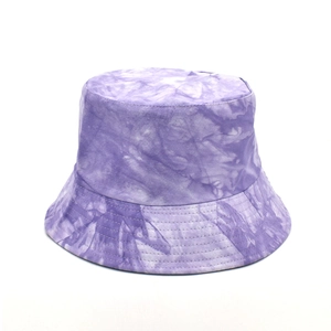 Bob unisexe en coton avec motif tie-dye violet et bord surpiqué pour protection solaire