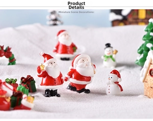 Figurines de Noël miniatures en résine avec Père Noël et bonhomme de neige sur neige
