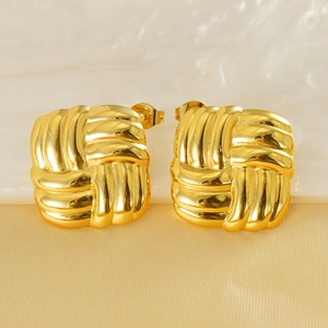 Square woven texture 18k gold plated stainless steel stud earrings for women in a pair