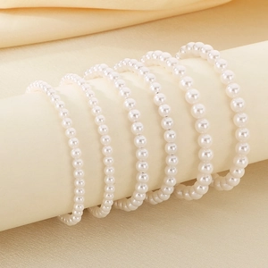 Elegant Round White Glass Bead Bracelet For Women Minimalist Imitation Artificial Pearl Jewelry With Adjustable Extension Chain