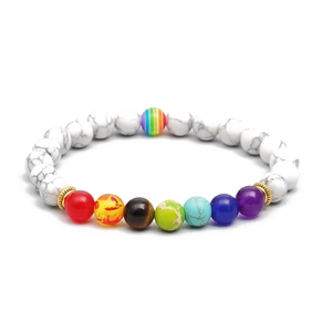 Bracelet chakra en pierre naturelle avec perles de marbre blanc et intercalaires dorés