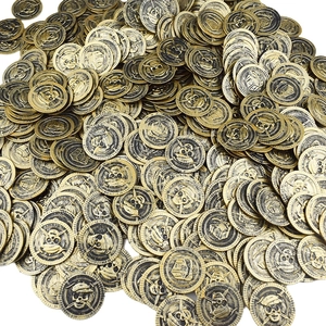 Monete pirata dorate in plastica per oggetti di scena per feste e giochi di tesoro