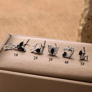 Fashion stainless steel L-shaped nose studs featuring black zircon spiders and snakes