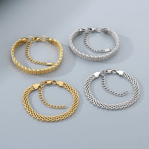 Detail of woven mesh bracelets in gold and silver finish with S925 silver clasp