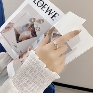 Minimalist 925 sterling silver horsebit open ring for women with horseshoe design