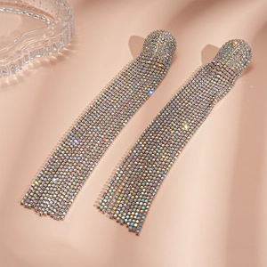 Elegant multi-layer tassel earrings with sparkling rhinestones in a silver finish