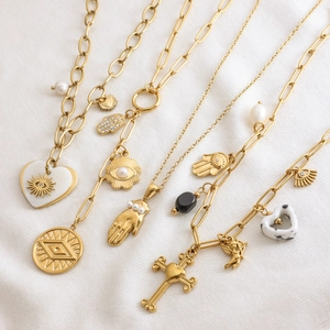 Collane in acciaio inossidabile placcato oro 18K con ciondoli hamsa cuore e malocchio