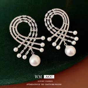 Boucles D'oreilles Longues De Luxe Vintage Avec Silver Earring Post Alliage Zircone Et Imitation Künstliche Perle Goutte D'eau Femmes