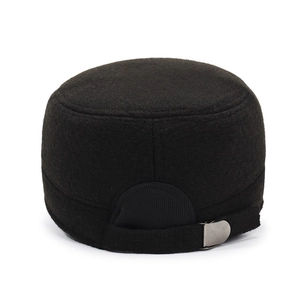 Winter men's thermal cadet cap in black wool with ear flaps and adjustable back buckle